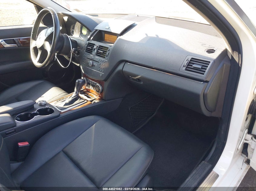 2008 Mercedes-Benz C 300 Luxury 4Matic/Sport 4Matic