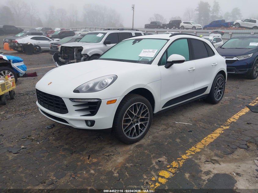 2018 Porsche Macan