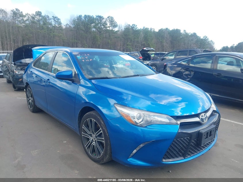 2016 Toyota Camry Se