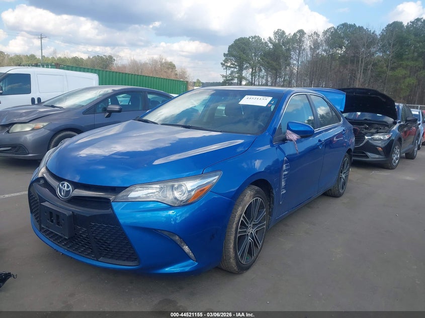 2016 Toyota Camry Se