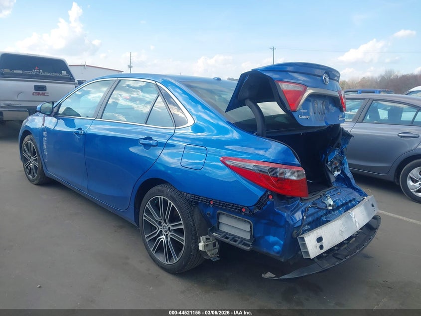 2016 Toyota Camry Se
