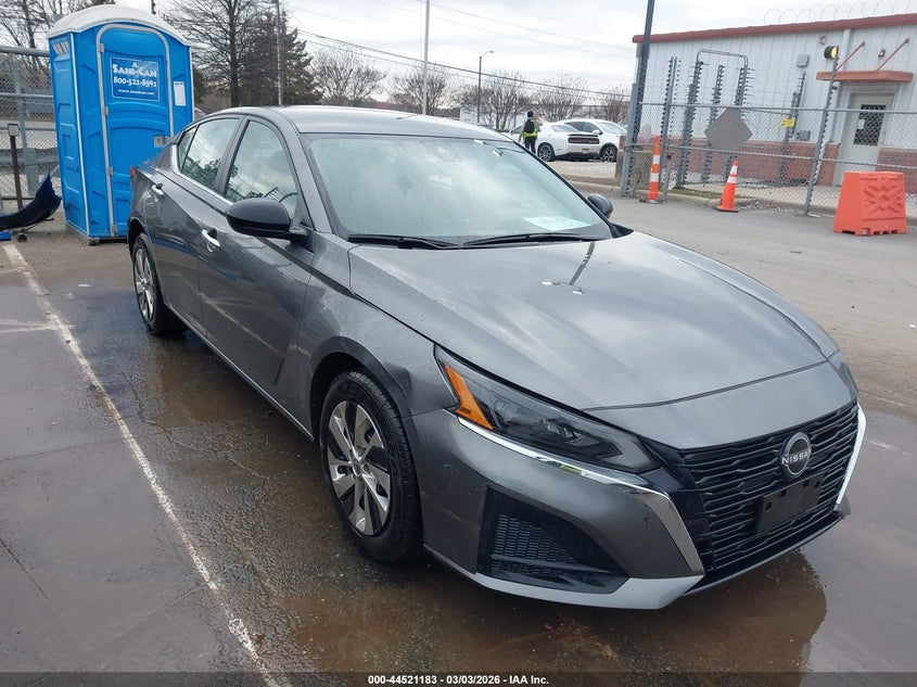 2024 Nissan Altima S Fwd