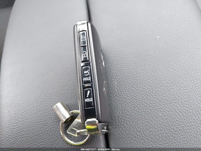 2025 Mazda Cx-50 2.5 S Preferred Package VIN: 7MMVABBM4SN381551 Lot: 44521217