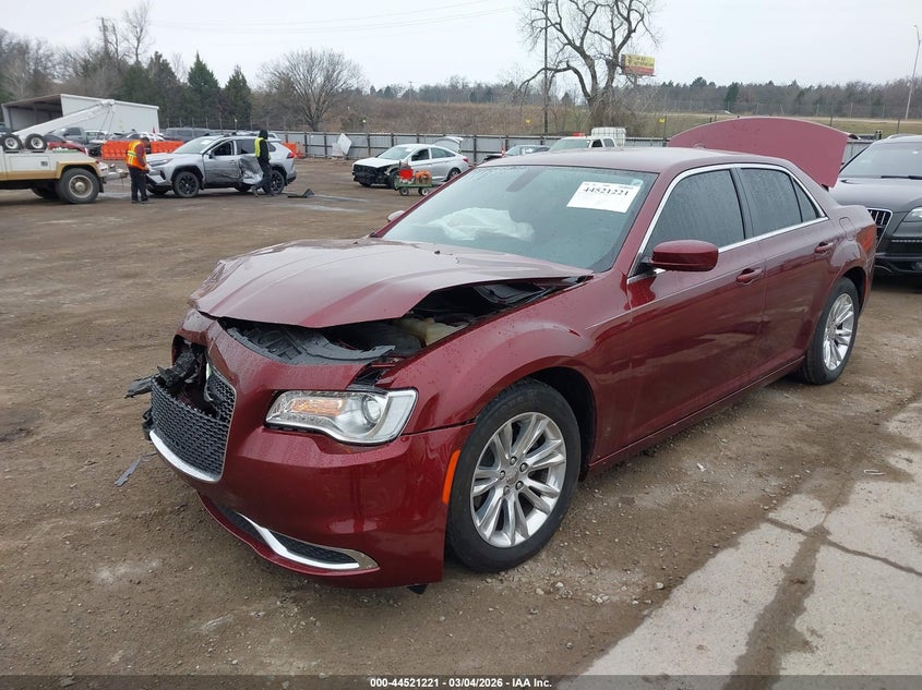 2016 Chrysler 300 Limited