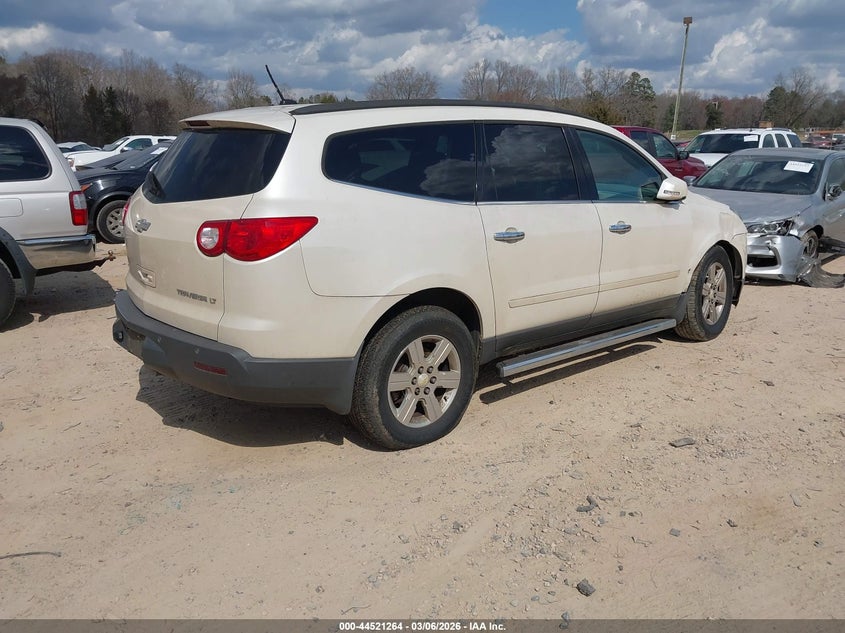 2011 Chevrolet Traverse 2Lt