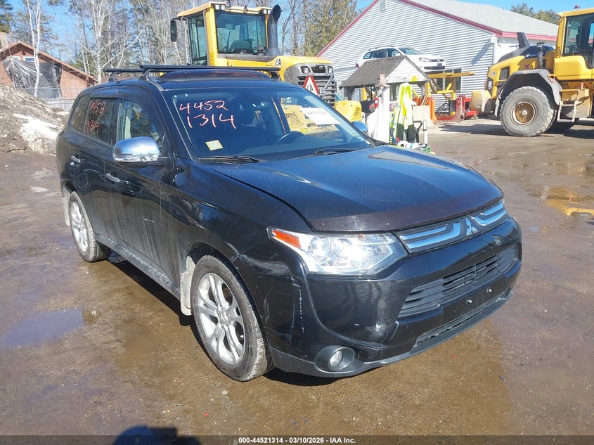 2014 Mitsubishi Outlander Se