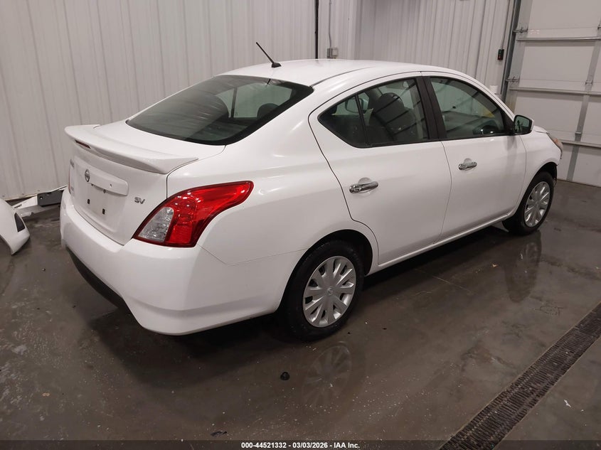 2019 Nissan Versa 1.6 Sv