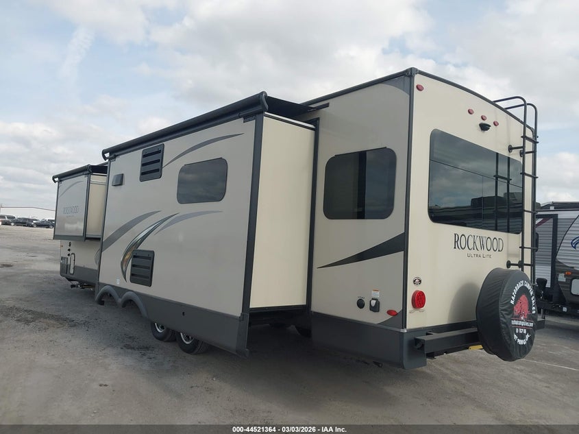 2020 Rockwood Ultra Lite