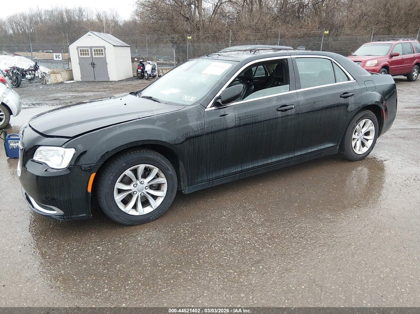 2015 Chrysler 300 Limited