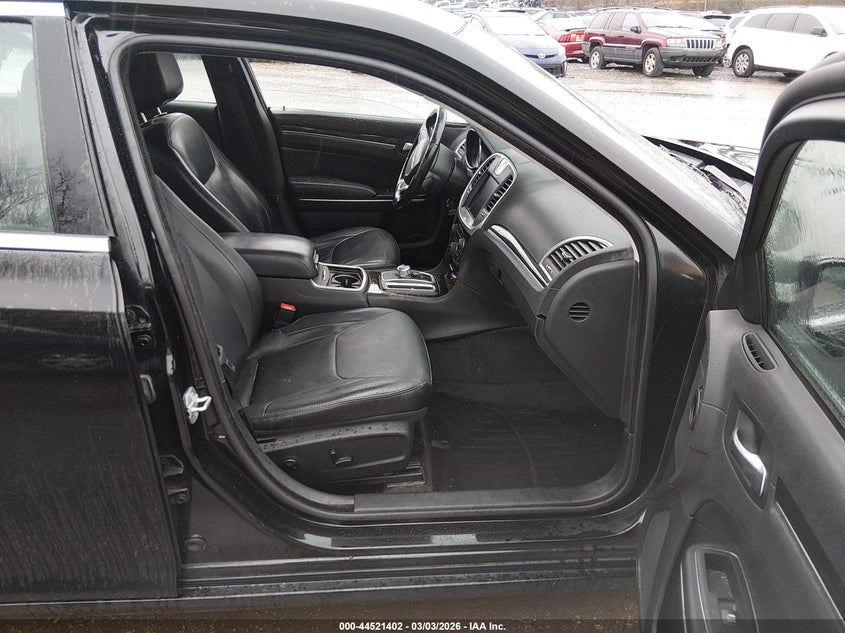 2015 Chrysler 300 Limited