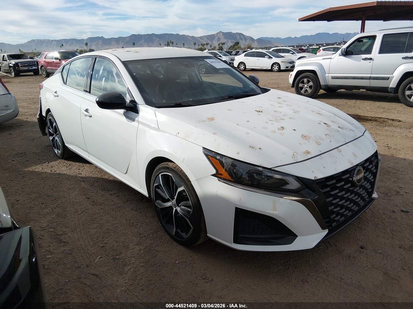 2024 Nissan Altima Sr Fwd