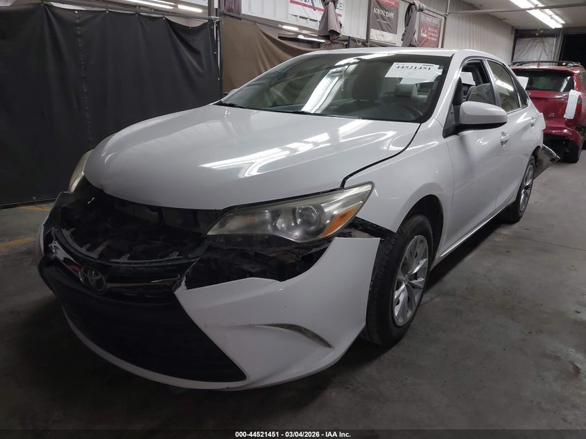 2015 Toyota Camry Le