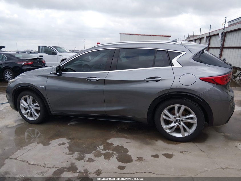 2017 Infiniti Qx30 Premium VIN: SJKCH5CP8HA027428 Lot: 44521528