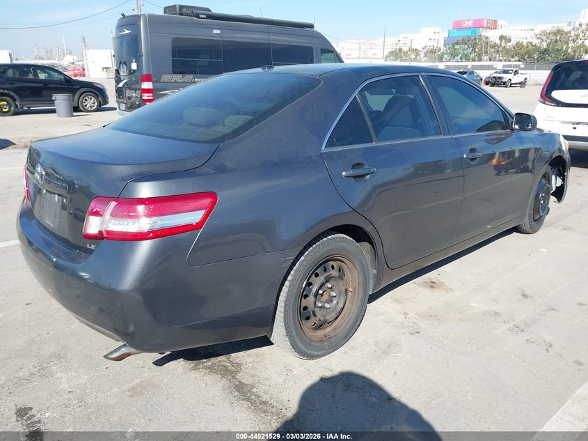 2011 Toyota Camry Le