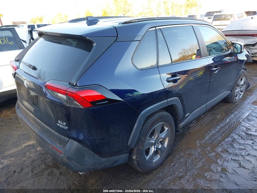 2022 Toyota Rav4 Hybrid Xle