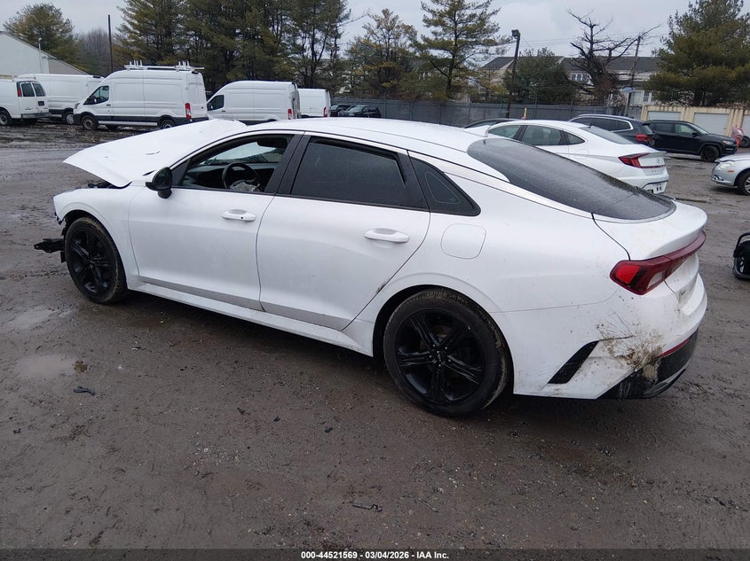 2022 Kia K5 Lxs