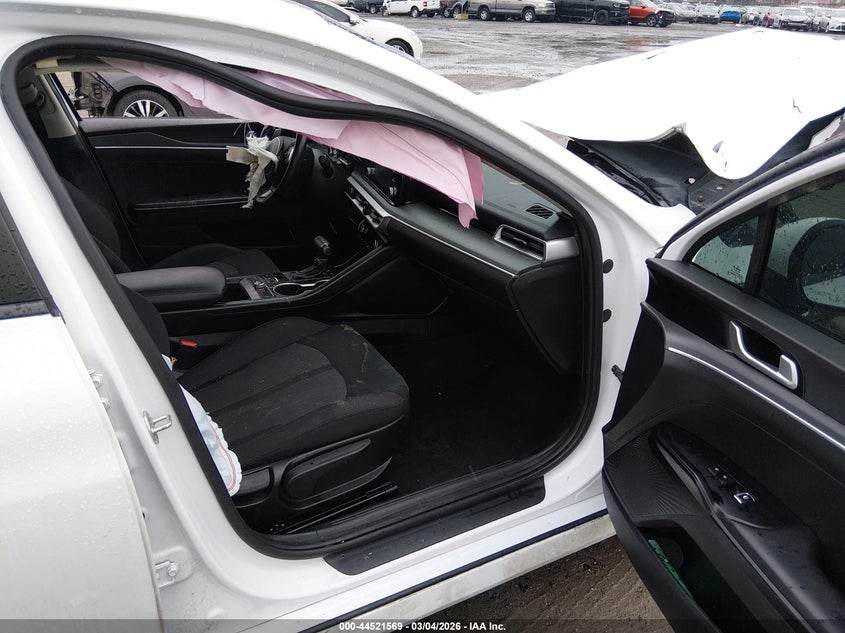 2022 Kia K5 Lxs