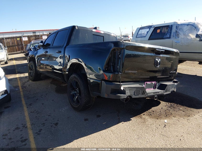 Vin: 1c6srfftxln134614, lot: 45018460, ram 1500 big horn  4x4 5'7 box 20203