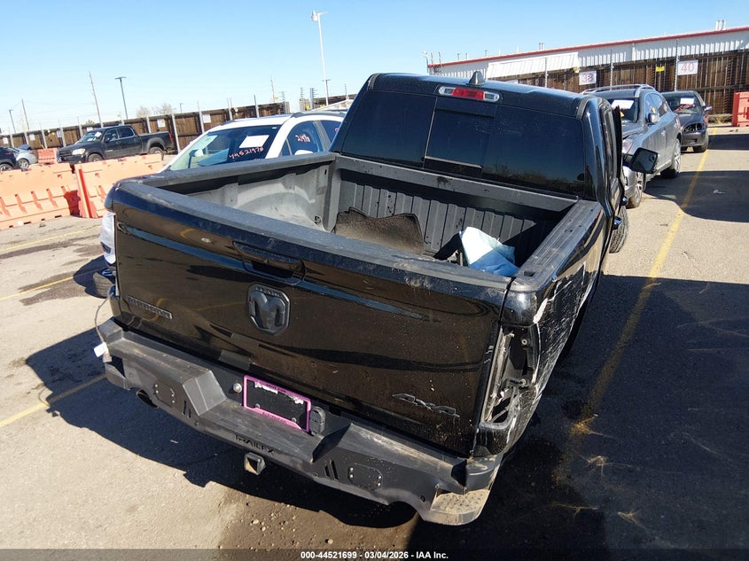 Vin: 1c6srfftxln134614, lot: 45018460, ram 1500 big horn  4x4 5'7 box 20204