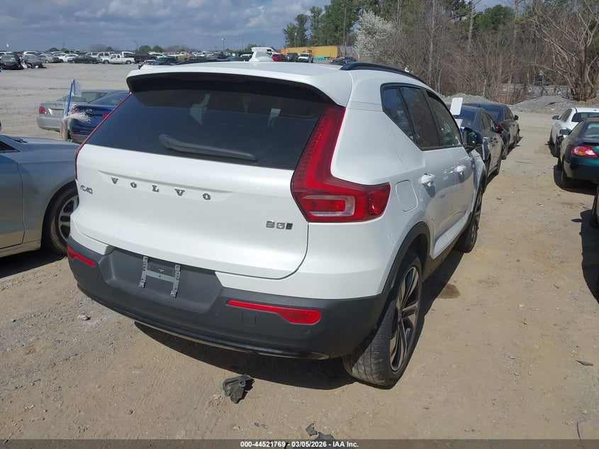 Vin: yv4l12ul5r2249659, lot: 45018530, volvo xc40 b5 plus dark theme 20244