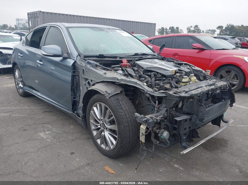 2018 Infiniti Q50 3.0T Luxe
