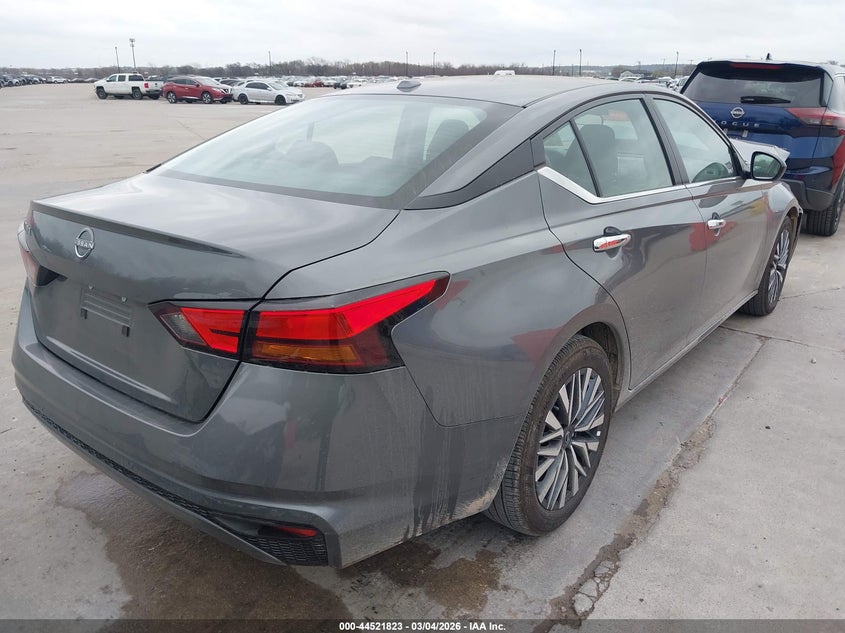 2025 Nissan Altima Sv Fwd