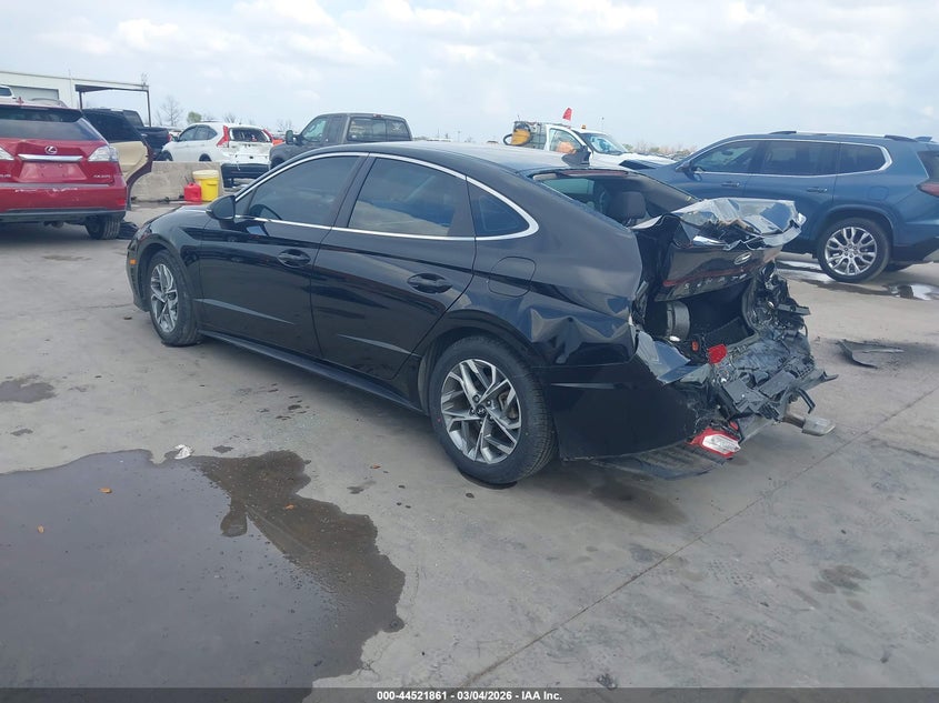 2022 Hyundai Sonata Sel