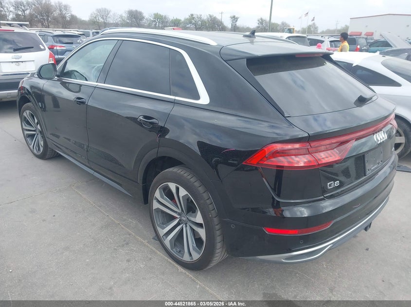 2019 Audi Q8 55 Premium
