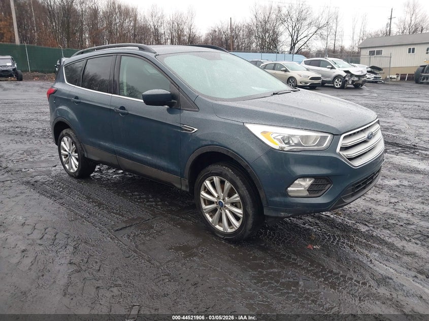 2019 Ford Escape Sel