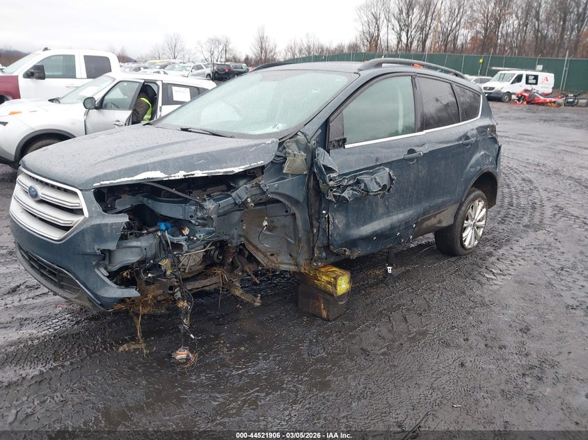 2019 Ford Escape Sel