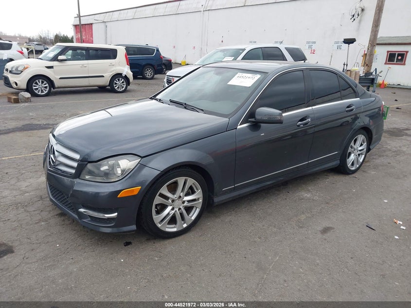 2013 Mercedes-Benz C 250 Sport