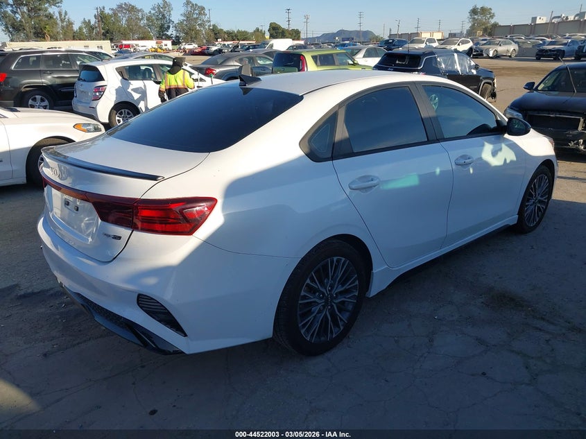 2023 Kia Forte Gt-Line