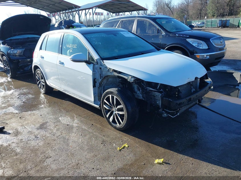 2016 Volkswagen Golf Tsi Se 4-Door
