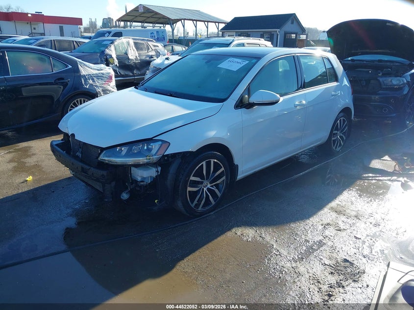 2016 Volkswagen Golf Tsi Se 4-Door