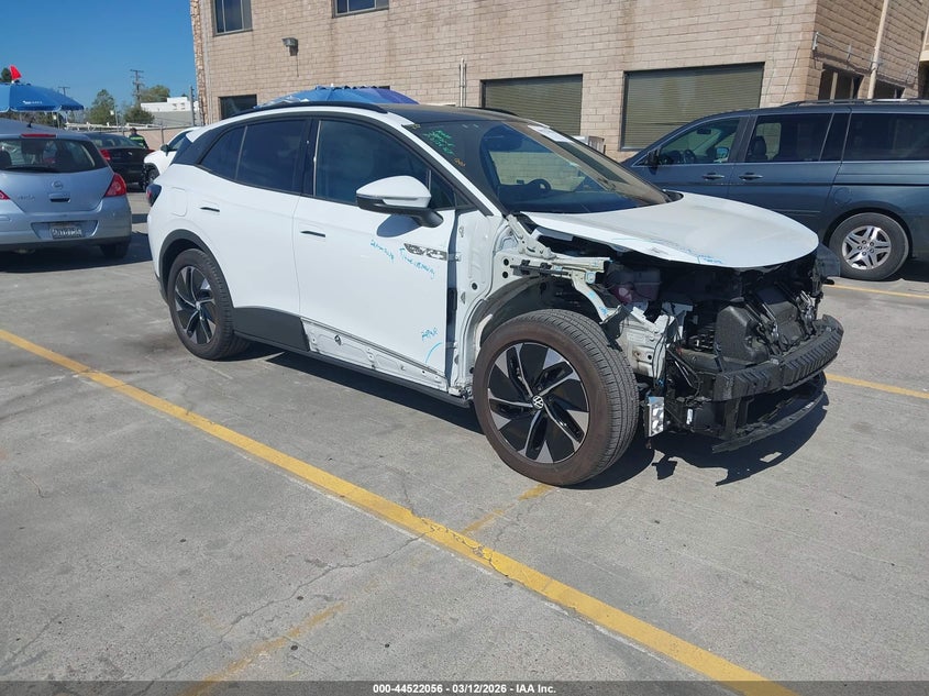 WVGTMPE22MP045695 VOLKSWAGEN ID.4 Photo 1