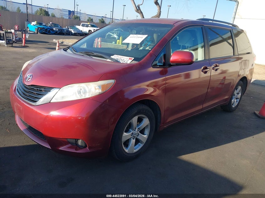 2011 Toyota Sienna Le V6