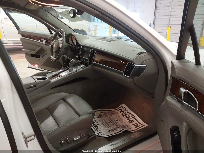 2011 Porsche Panamera 4S