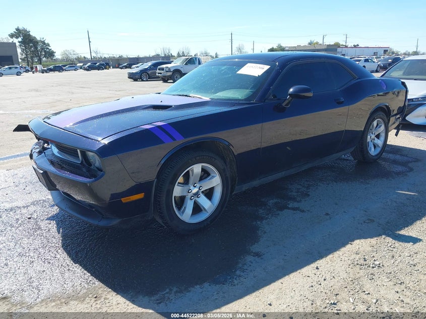 2012 Dodge Challenger Sxt