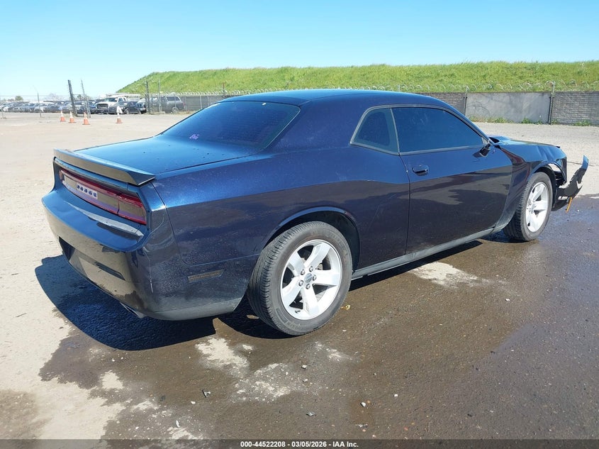 2012 Dodge Challenger Sxt