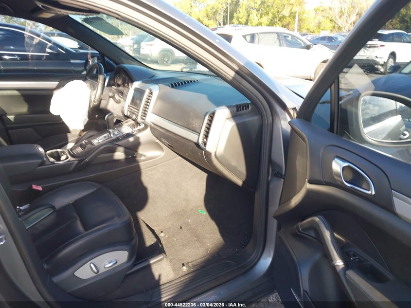 2011 Porsche Cayenne