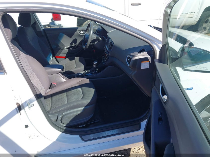 2017 Hyundai Ioniq Hybrid Sel