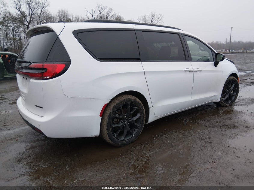 2025 Chrysler Pacifica Limited