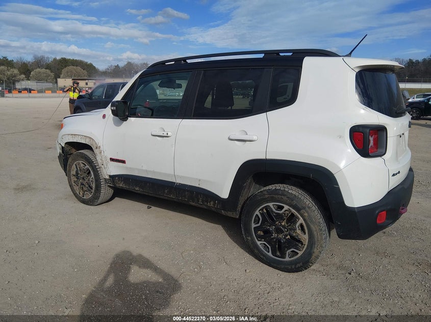 2017 Jeep Renegade Trailhawk 4X4