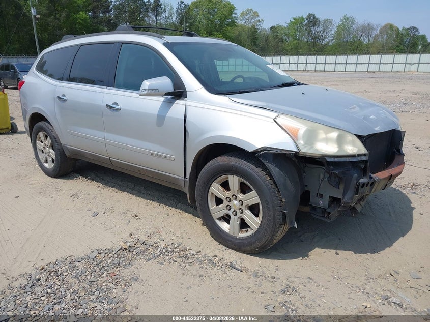 2009 CHEVROLET TRAVERSE LT