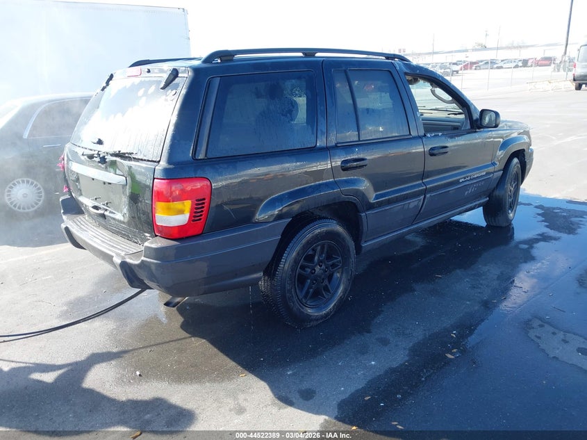 2004 Jeep Grand Cherokee Laredo