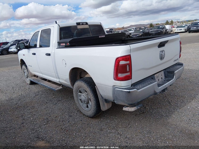 Vin: 3c6ur5cjxng321983, lot: 45019344, ram 2500 tradesman  4x4 6'4 box 20223