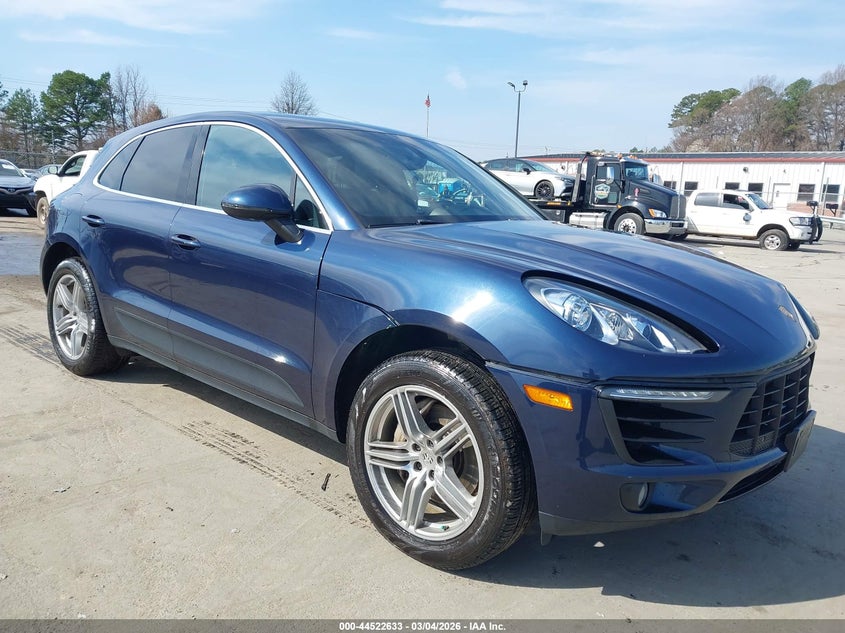 2015 Porsche Macan S