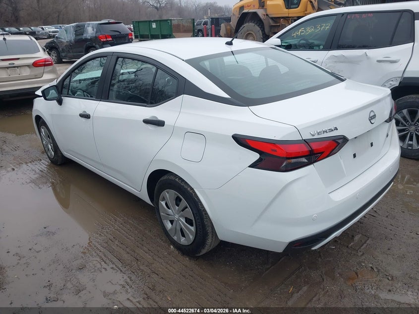 2025 Nissan Versa 1.6 S