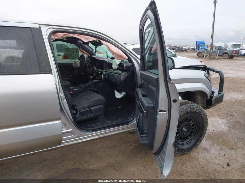 VIN 3TMLB5JN9SM175409 2025 TOYOTA TACOMA SR5
