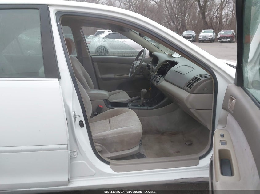 2002 Toyota Camry Le